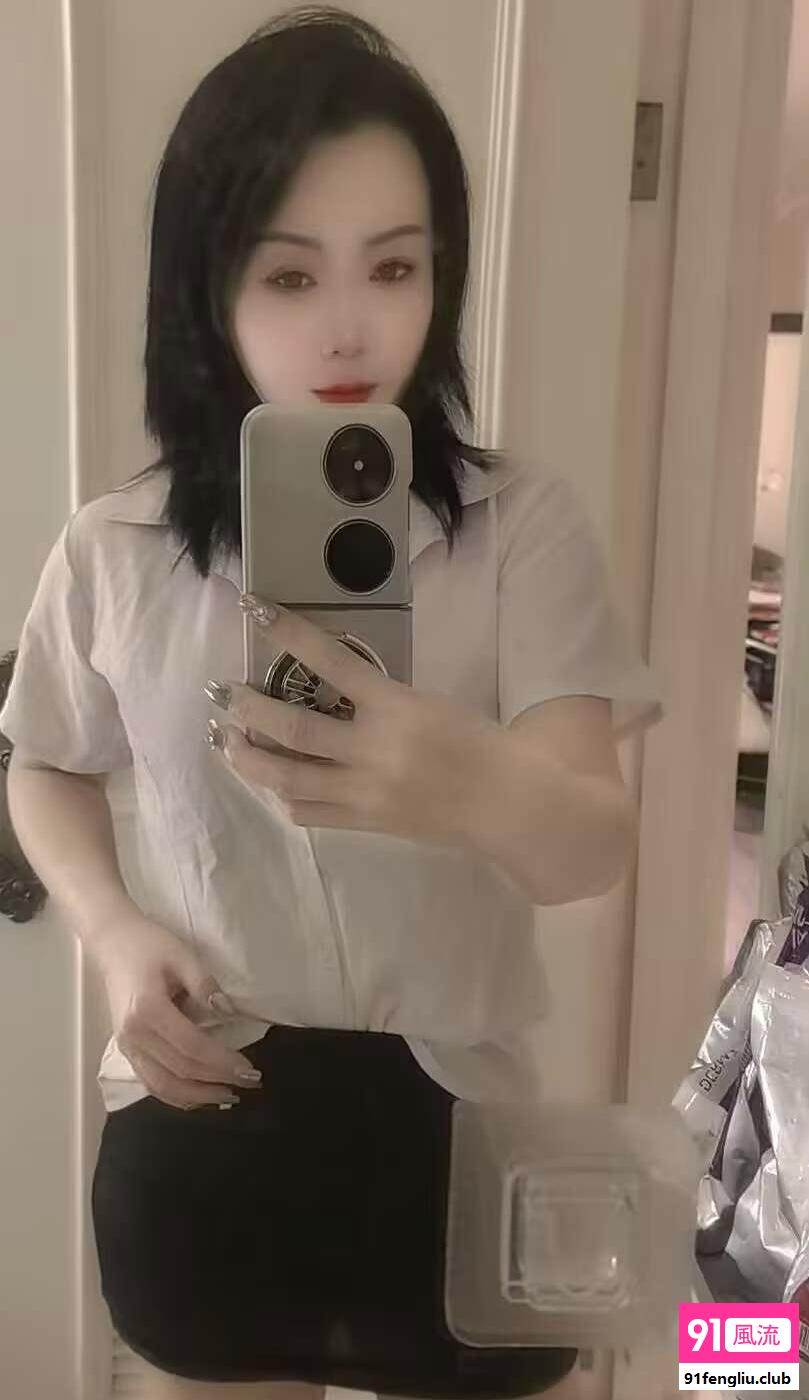 西湖毒龙小少妇芯儿